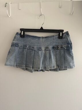 NWT BDG Shaina Belted Low Rise Denim Mini Skirt